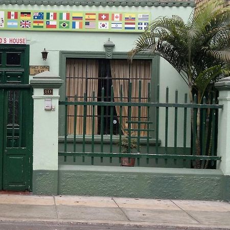 Friends House Bed & Breakfast Lima Exterior photo